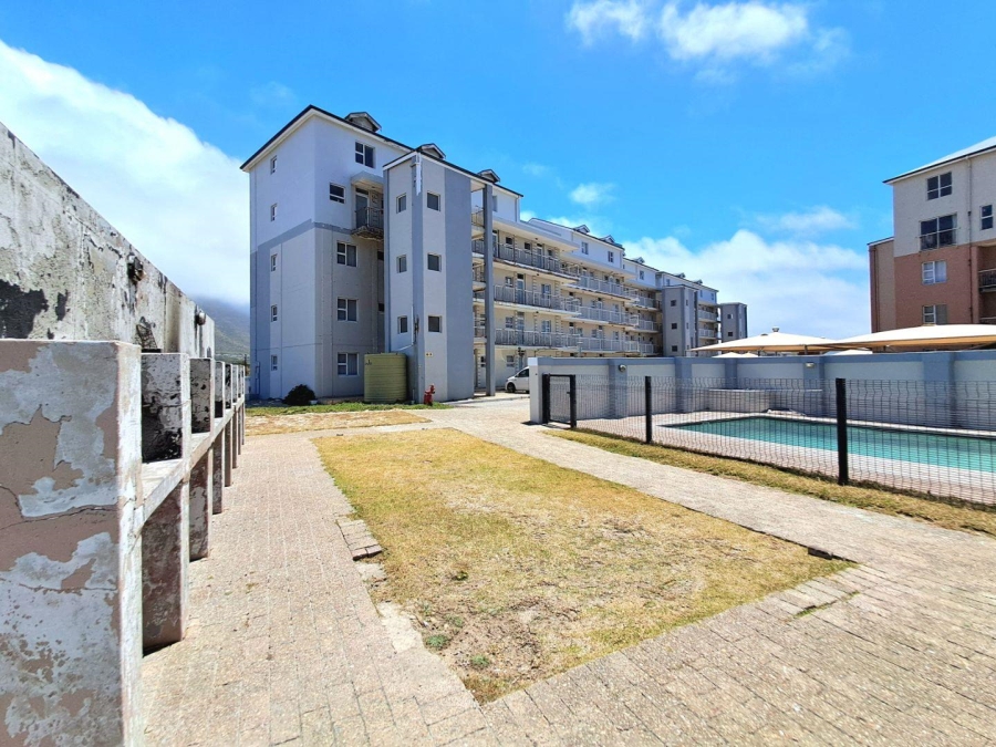 1 Bedroom Property for Sale in Costa Da Gama Western Cape